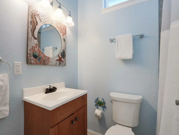Six Bedroom Home on the Canal in Anna Maria
